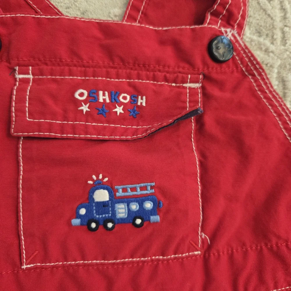 Vintage Y2K OshKosh B'gosh Red Overalls Shorts Embroidered Truck